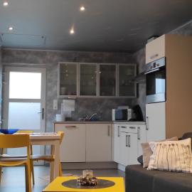Studio gîte Eul Cat Huant, hotel sa Dergneau