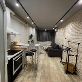 Loft_apartment，卡緬涅茨波多利斯基的飯店