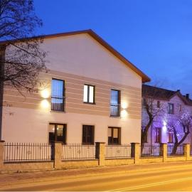 Viesnīca Hotel Stara Fabryka pilsētā Małogoszcz