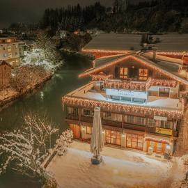 Hotel LukasMayr, отель в городе Брукк-ан-дер-Гросглоккнерштрасе