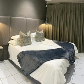 Adventure Apartment - Addo Elephant Park South Entrance only 5km, Hotel in Colchester