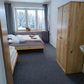 Chata - Dom Horskej služby Jasna, hotel in Demänovská Dolina