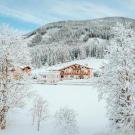 Gästehaus Eder, hotel u gradu 'Sankt Martin am Tennengebirge'