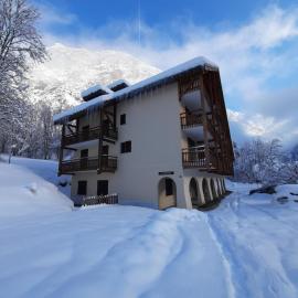 Vénosc-Les 2 Alpes , Rez de jardin, hotell i Vénosc