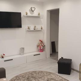 Apartament Ella ,wifi inclus la Straja ,Lupeni !