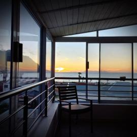 Bay-Side Apartment, Gordon's Bay