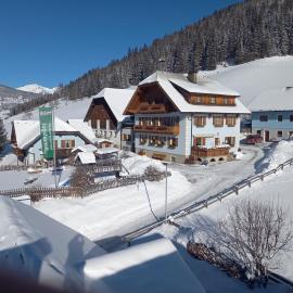 Hansalagut, hotel in Mauterndorf