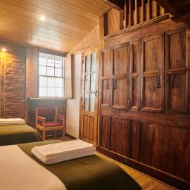 Casa da Praça Velha Guest House