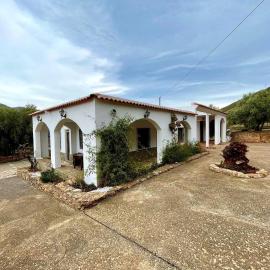 Casa Rural Los Caleros, hotel Fondónban