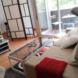 2 BEDROOMS and 2 BATHROOMS FOR 5 PAX, SWIMMING POOL, FREE PARKING and NEAR THE BEACH!, hotel in Sant Adria de Besos