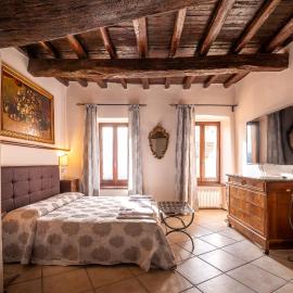 HOTEL TREVI Palazzo Natalini, hotel v destinaci Trevi