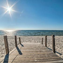 Walk to Shore: 'Oyster House' Port St Joe Getaway, hotel in Highland View