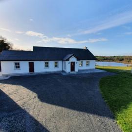Claragh Cottage, Hotel in Cavan