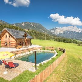 Chalet Fredis Hütte by Interhome