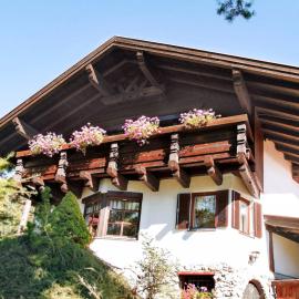 Holiday Home Solea by Interhome, hotel di Imst
