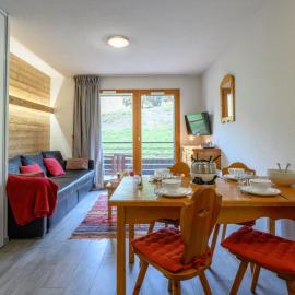 Apartment Bâtiment A-20 by Interhome, hotel u gradu Le Corbier