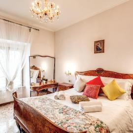 Warm apt in ancient building in Vatican-P S Pietro