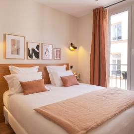 Tinah Paris, Aboukir