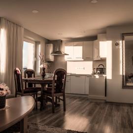 Cozy 3 bedroom apartament in town centre of Joniškis, ξενοδοχείο σε Joniškis