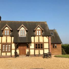 Cosy Cottage in the Countryside