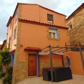 Casa Albana Alacón, hotel di Alacón