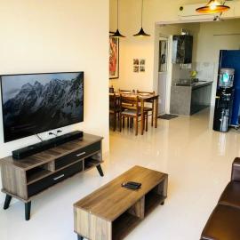 UE Rooms - 2BR Sea View Serviced Apartment - Dabolim Goa, hotell i Dabolim