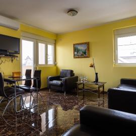 Viesnīca Mici Luxury Apartments pilsētā Ledine