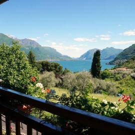 Bellagio's Sunrise, hotel u gradu Belađo