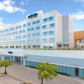 Park Inn By Radisson Bacolod, hotel u gradu Bakolod