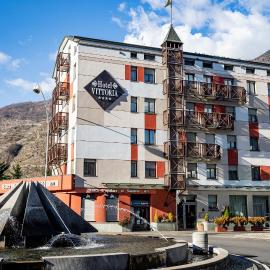 Hotel Vittoria, hotel en Sondrio