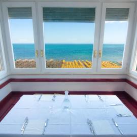 Hotel Nettuno, hotel a Pesaro