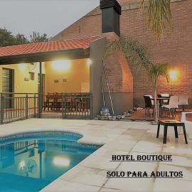 Hostería Boutique El Puente Adults Only – hotel w mieście Merlo