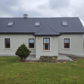 Sleeps6-FamilyFriendly-FreeParking-Garden, Hotel in Ballybunion