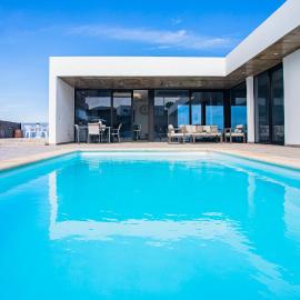 Eslanzarote Eco Villa Tony, heated pool, jacuzzi, Sat tv, Super wifi, hotel a La Costa