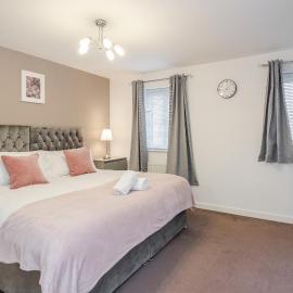 Stunning 3BR house in Basildon, hotel en Basildon