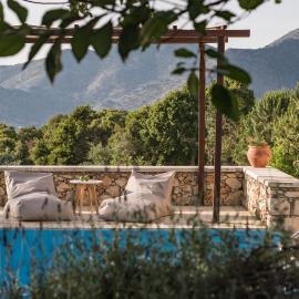Koules Estate, with Private Pools & BBQ - embracing Nature, By ThinkVilla، فندق في Argoulión