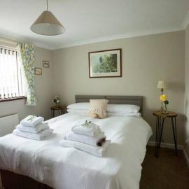 Goitre Bach Cottage, hotel in Aberaeron