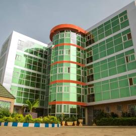 Hotel Univers 3 Aeroport Luxe, hotel a Niamey