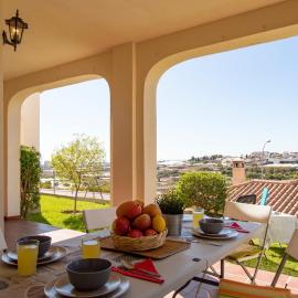 Apartamento en Torrox: 2 dormitorio wifi y piscina, hotel em Torrox