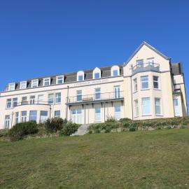 Headland Apt 17, hotel i Coverack
