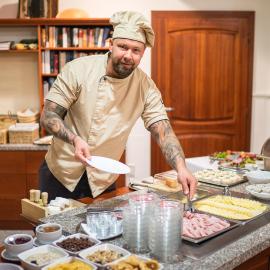 Francis SPA HOTEL, хотел в Франтишкови Лазне