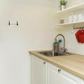 Cozy Coastal Retreat on the beach, hotel di Brenderup
