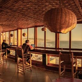 Adventurekeys Surf Yoga Cowork