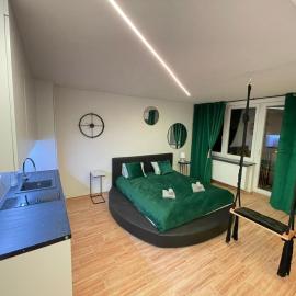 YOURAPART JACUZZI przy ZAMKU KRÓLEWSKIM