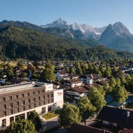 aja Garmisch-Partenkirchen, отель в Гармиш-Партенкирхене