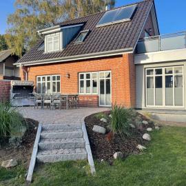 Ferienhaus Tage am Meer 3 SZ 3 Bäder, mit Dachterrasse by Unsere Urlaubszeit, hotel a Kellenhusen