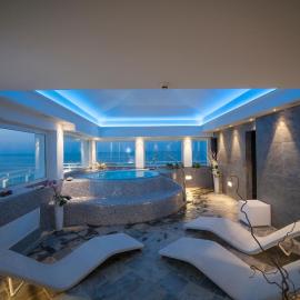Hotel Adlon - FRONTE MARE, hotell Ricciones