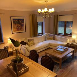 Foxglove Cottages, hotel di Drymen
