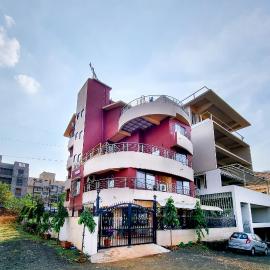 Pooja Villa Suites-Rooms and Pool, Igatpuri, hotel in Igatpuri
