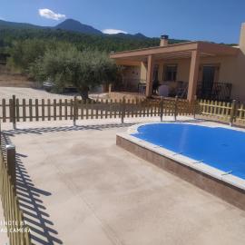 Cortijo Oliveras Moratalla